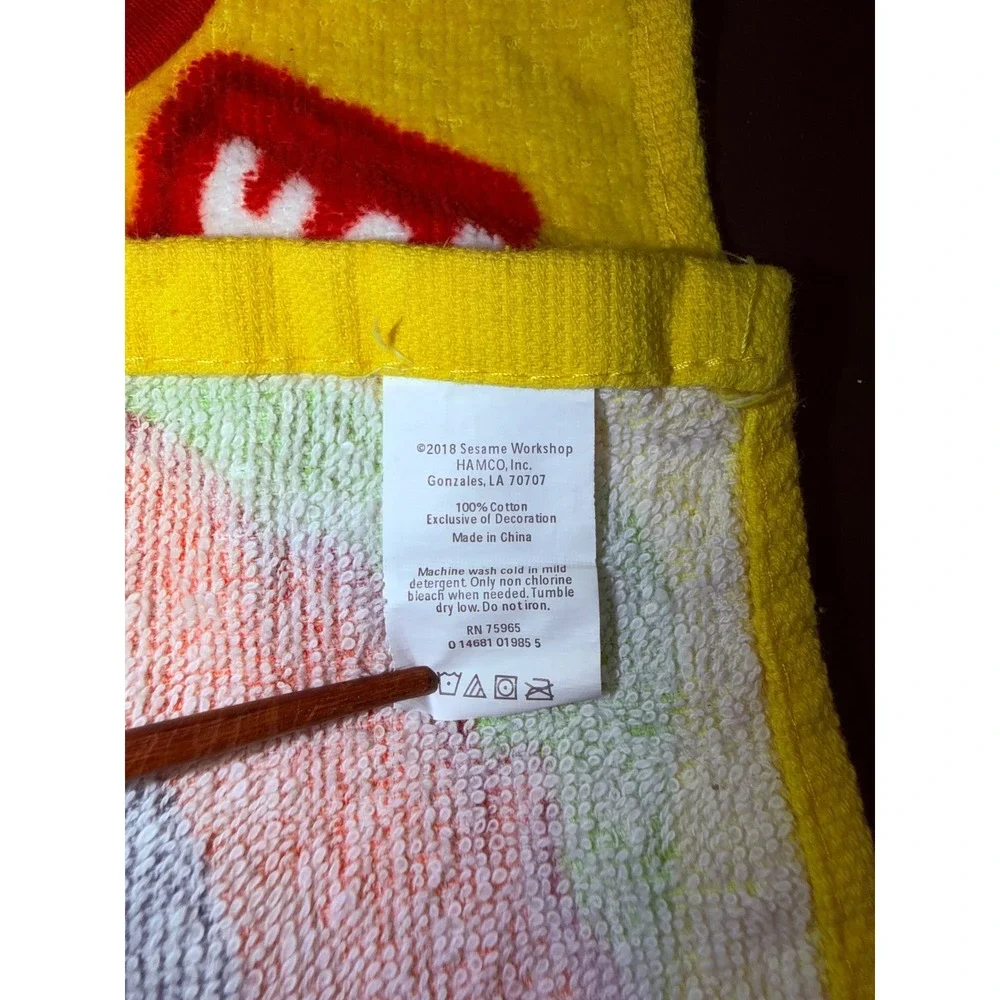 Sesame Street Elmo Yellow Pullover Terry Cloth Baby Bib 2018 Hamco Inc Cotton